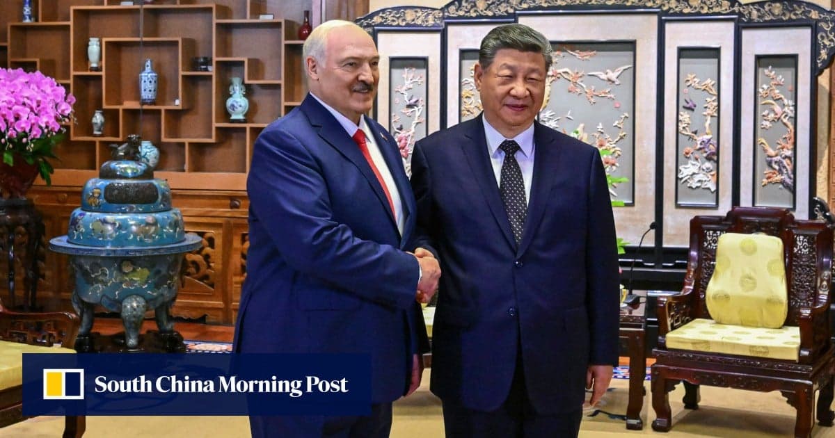 Лукашенко без анонсу відвідав Путіна та Сі Цзіньпіна на тлі напруженості з Києвом