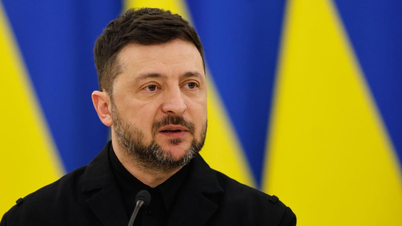 Зеленський скасував поїздку до Гданська; Україна вдарила по Криму і Воронежу