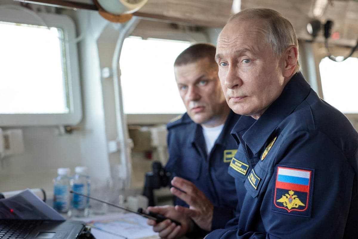 Москва погрожує Лондону «наслідками» — Україна б'є по росії рекордною кількістю дронів