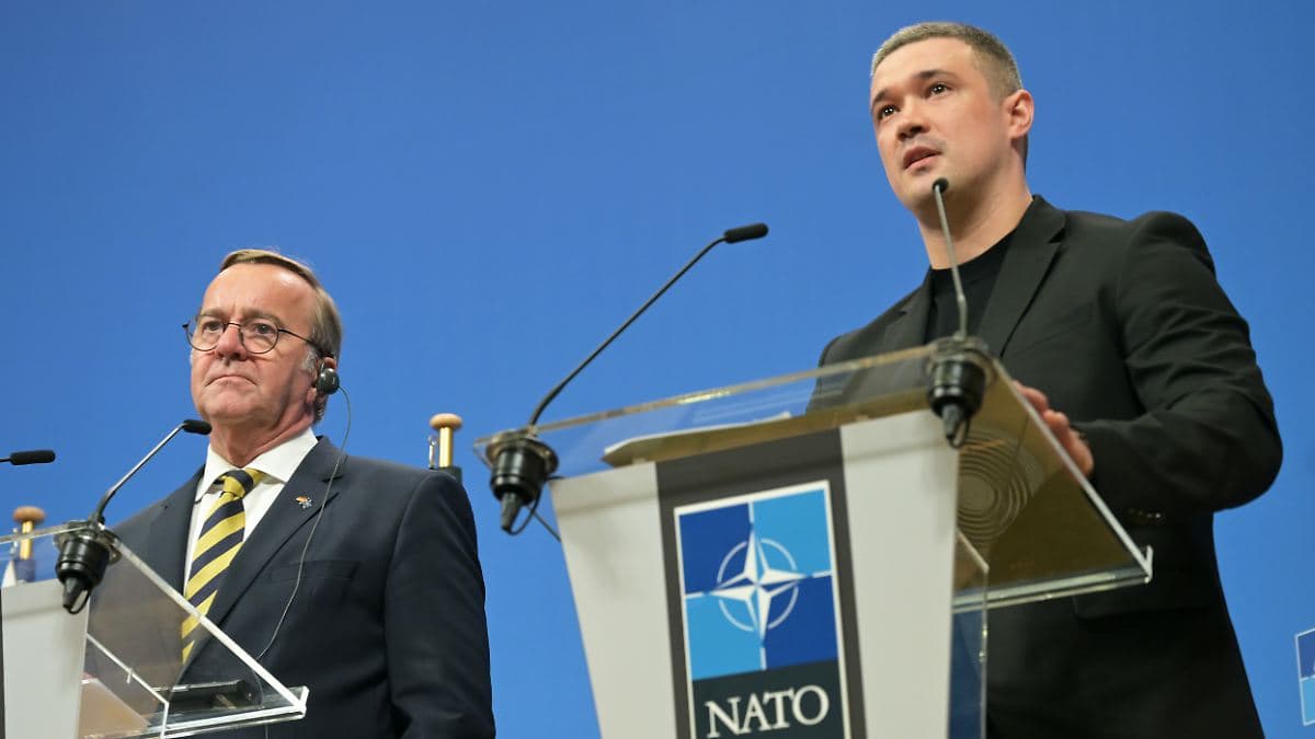 Брюссель: союзники пообіцяли Україні близько чотирьох мільярдів доларів військової допомоги