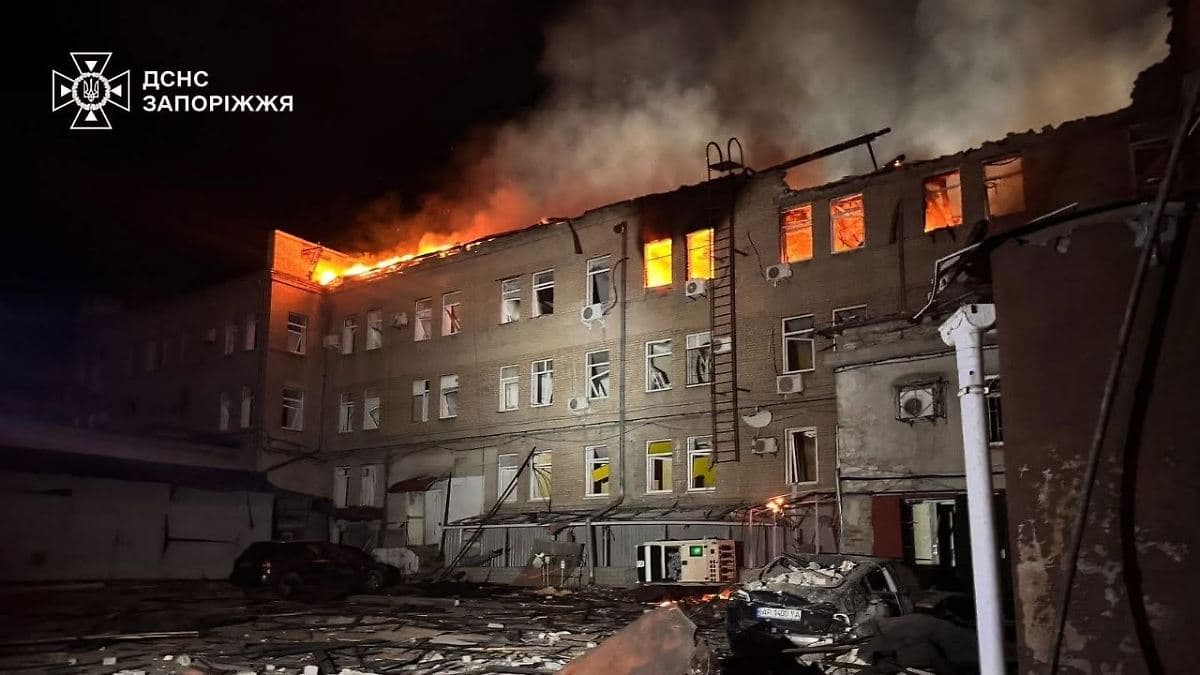 Удар дронами по Запоріжжю: один загиблий, семеро поранених
