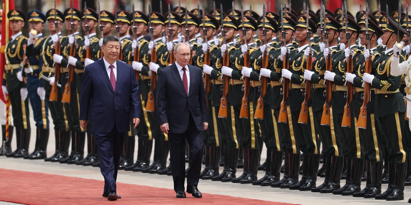 Путін у Пекіні: Сі Цзіньпін назвав відносини з Росією «непохитними»