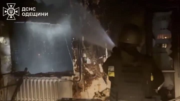 Росія вдарила 60 дронами по Одесі: пологовий будинок, порт, житлові квартали