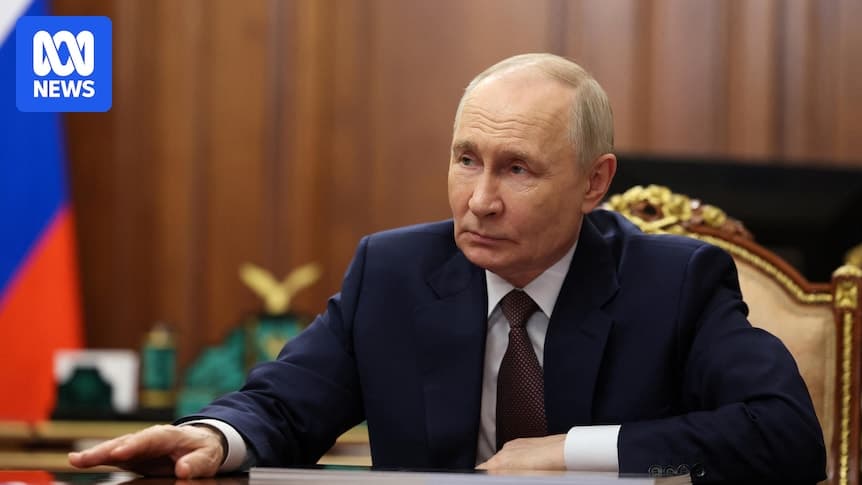 Путін списує борги рекрутам і роздає паспорти Придністров'ю