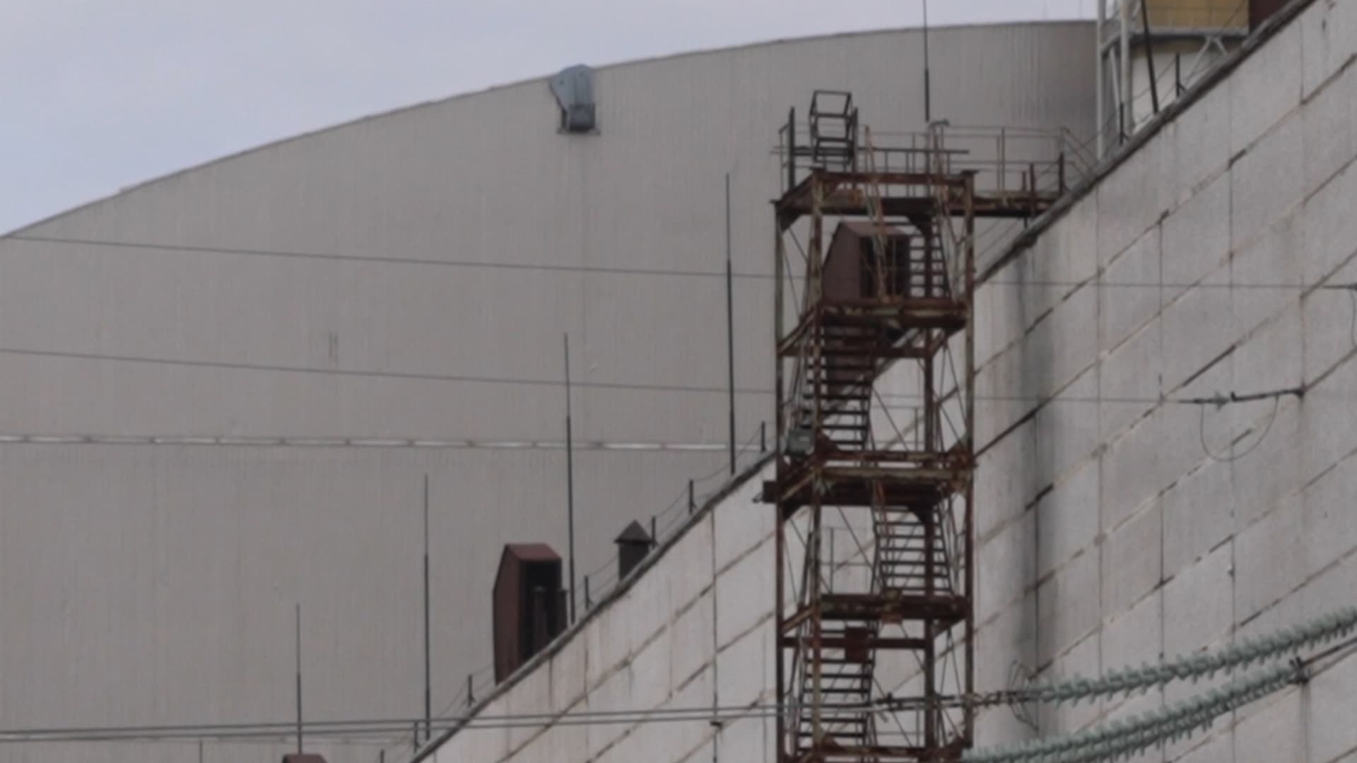 Чорнобиль під загрозою: 40 років після катастрофи реактор знову в небезпеці