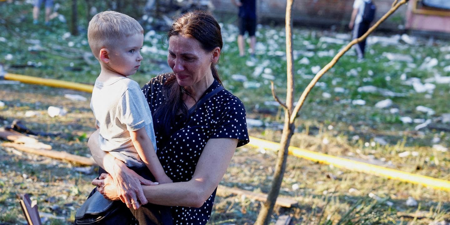 Масований удар по Києву: щонайменше вісім загиблих, обвалилася дев'ятиповерхівка