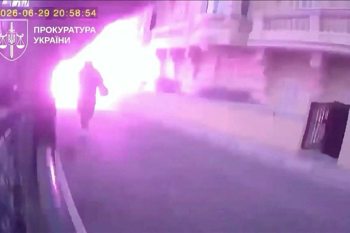 Прокуратура оприлюднила відео вибуху в Монако, де поранили магната Єрмолаєва