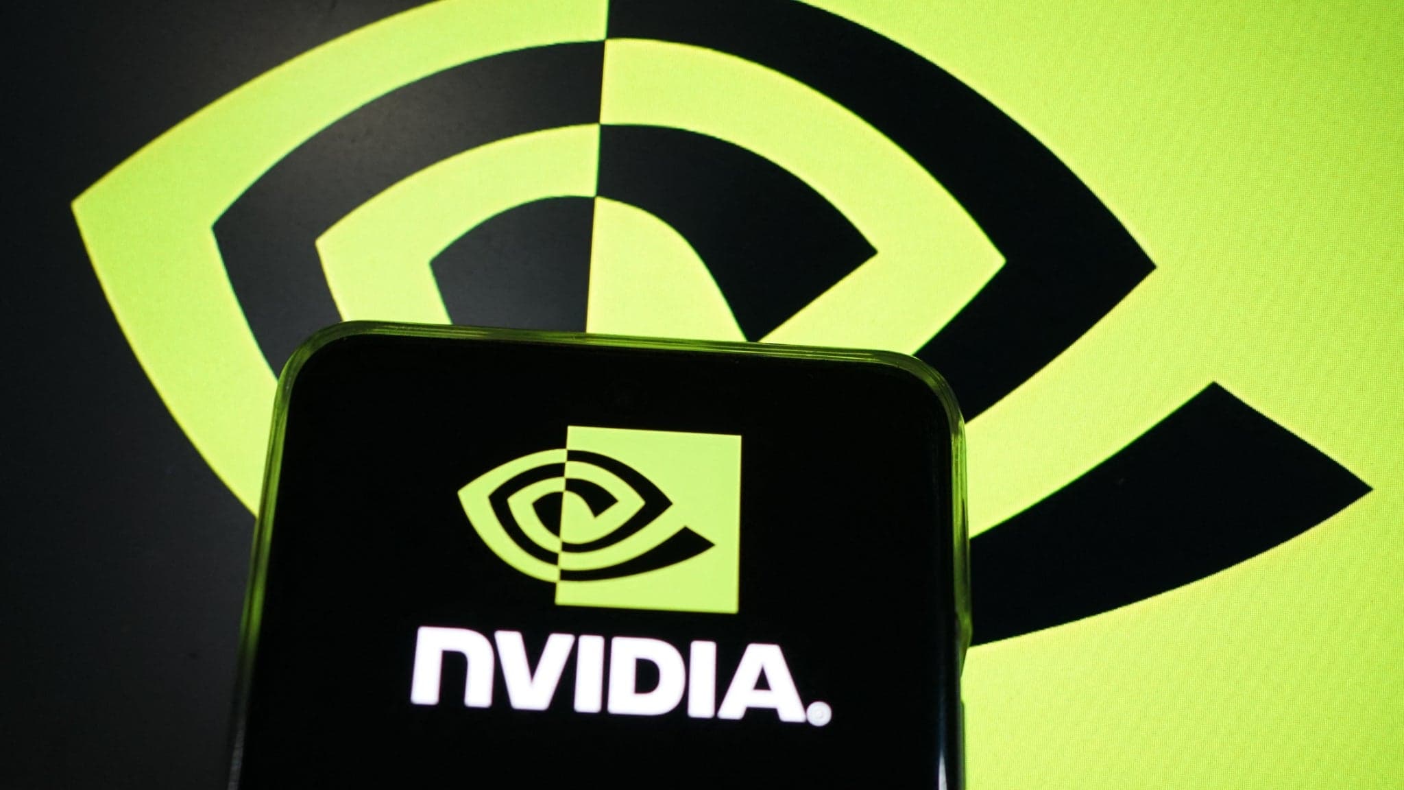 Чіпи Nvidia в автономних дронах: як Росія обходить санкції через ринок перепродажу