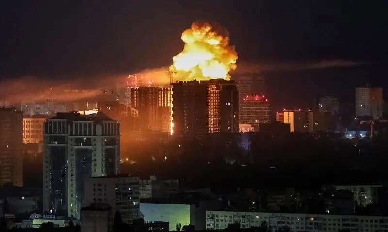 Удари по Києву та Дніпру: щонайменше 10 загиблих, близько 100 поранених