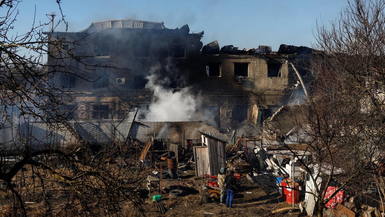 Росія вдарила по Київщині: четверо загиблих, пошкоджено енергетику