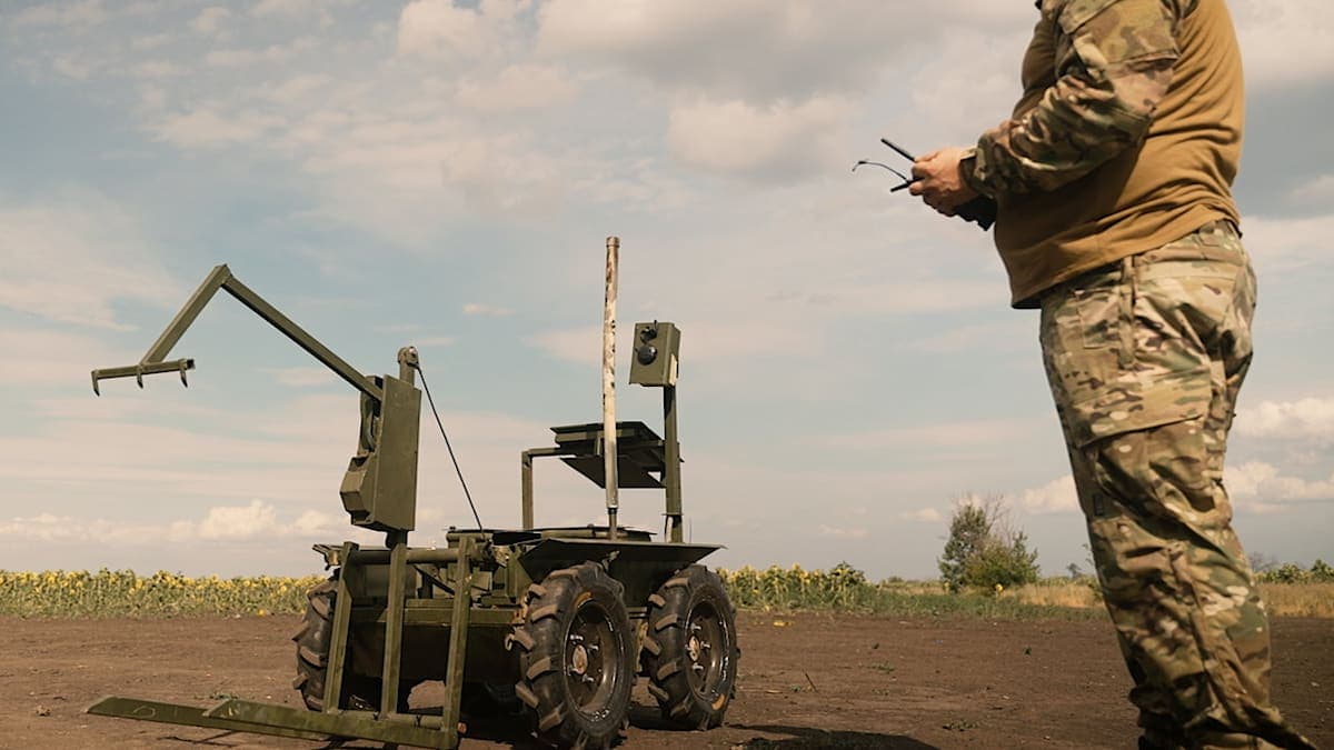 Дрони та штучний інтелект: бойовий досвід України визначає майбутнє технологій