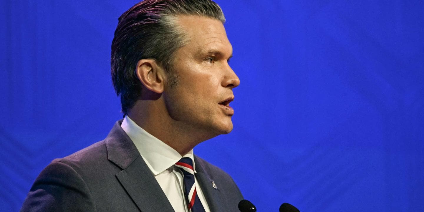 Зеленський просить Трампа більше ракет Patriot; США тестують бойових роботів в Україні