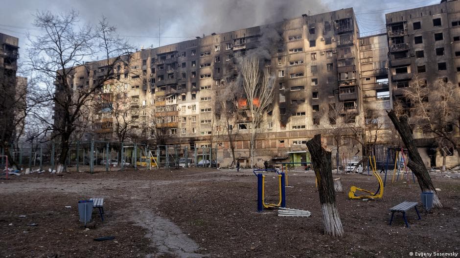 «Ленінградський квартал»: Росія забудовує Маріуполь на місці знищених будинків
