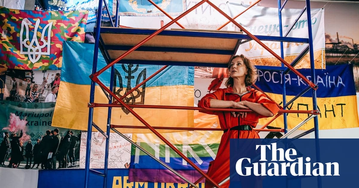 «Мені шкода, що поезія не вбиває»: книга про митців воєнної України