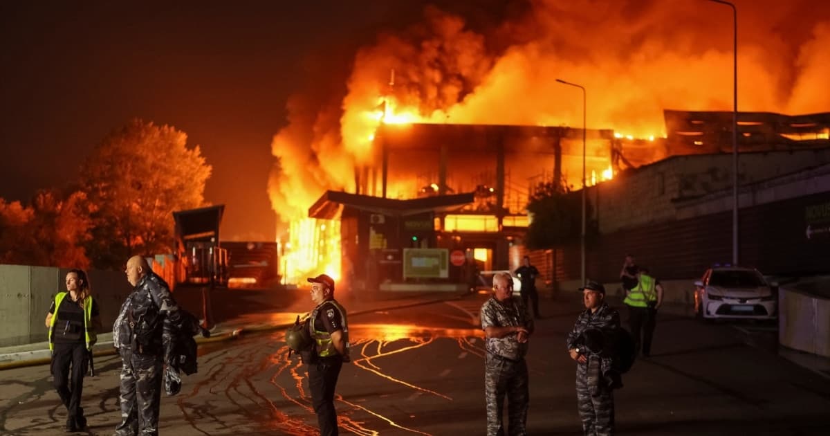 Нічна атака на Київщину: 15 загиблих, Росія вдарила понад 140 ракетами і дронами