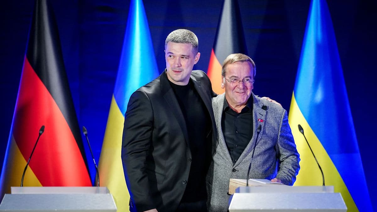Федоров залишає Міністерство оборони — Клименко готується очолити відомство