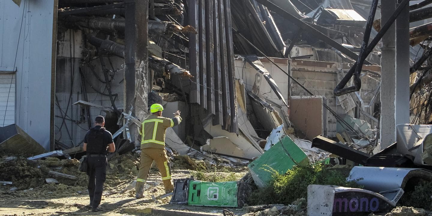 Дрони двома хвилями вдарили по ТЦ у Кривому Розі: 16 загиблих, понад 130 поранених