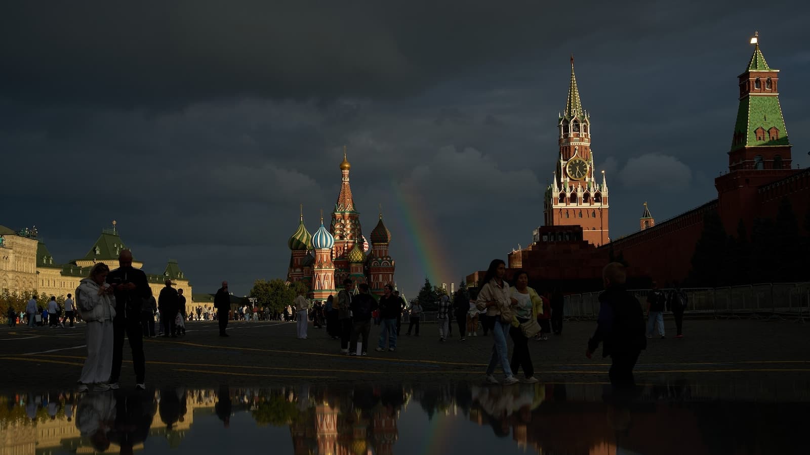 Україна вдарила по Москві одразу після відльоту директора ЦРУ