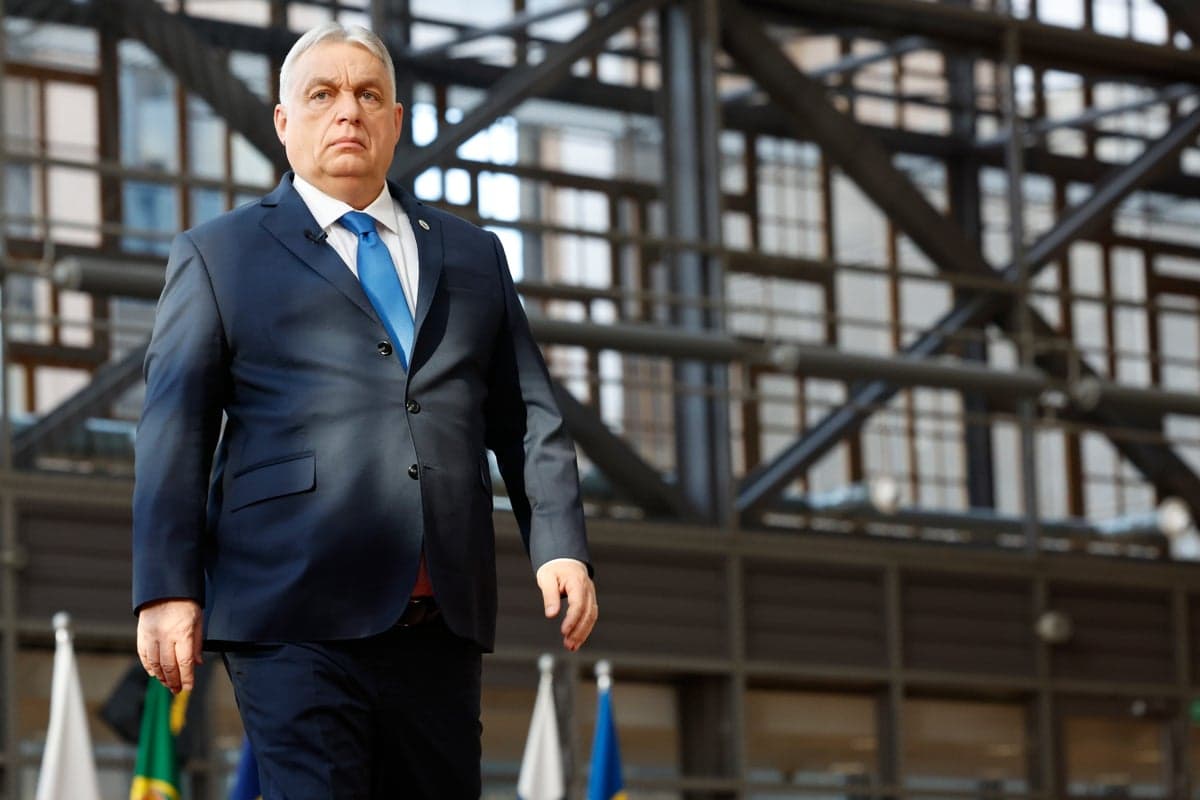 «Газовий шантаж»: Орбан погрожує відрізати Україну від газу