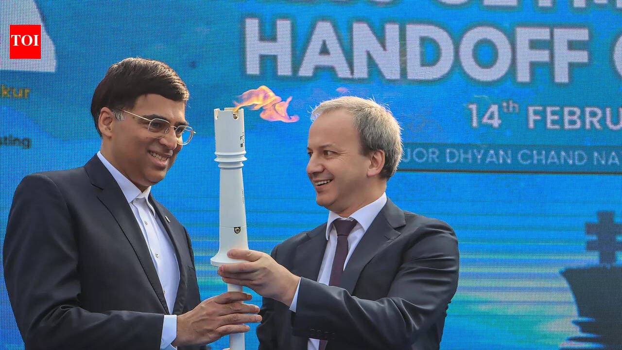 Дворкович самоусунувся від керівництва FIDE після санкцій ЄС — Ананд став тимчасовим президентом
