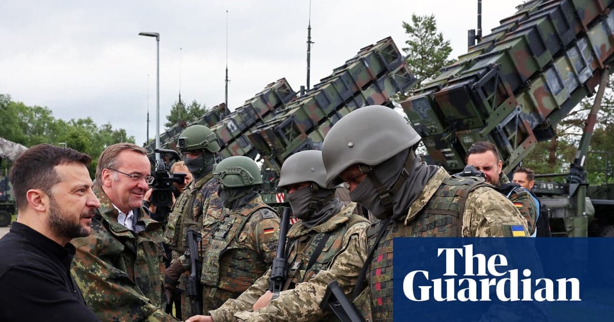 Зеленський просить Трампа: більше ракет Patriot — «остання перевага Путіна» на полі бою