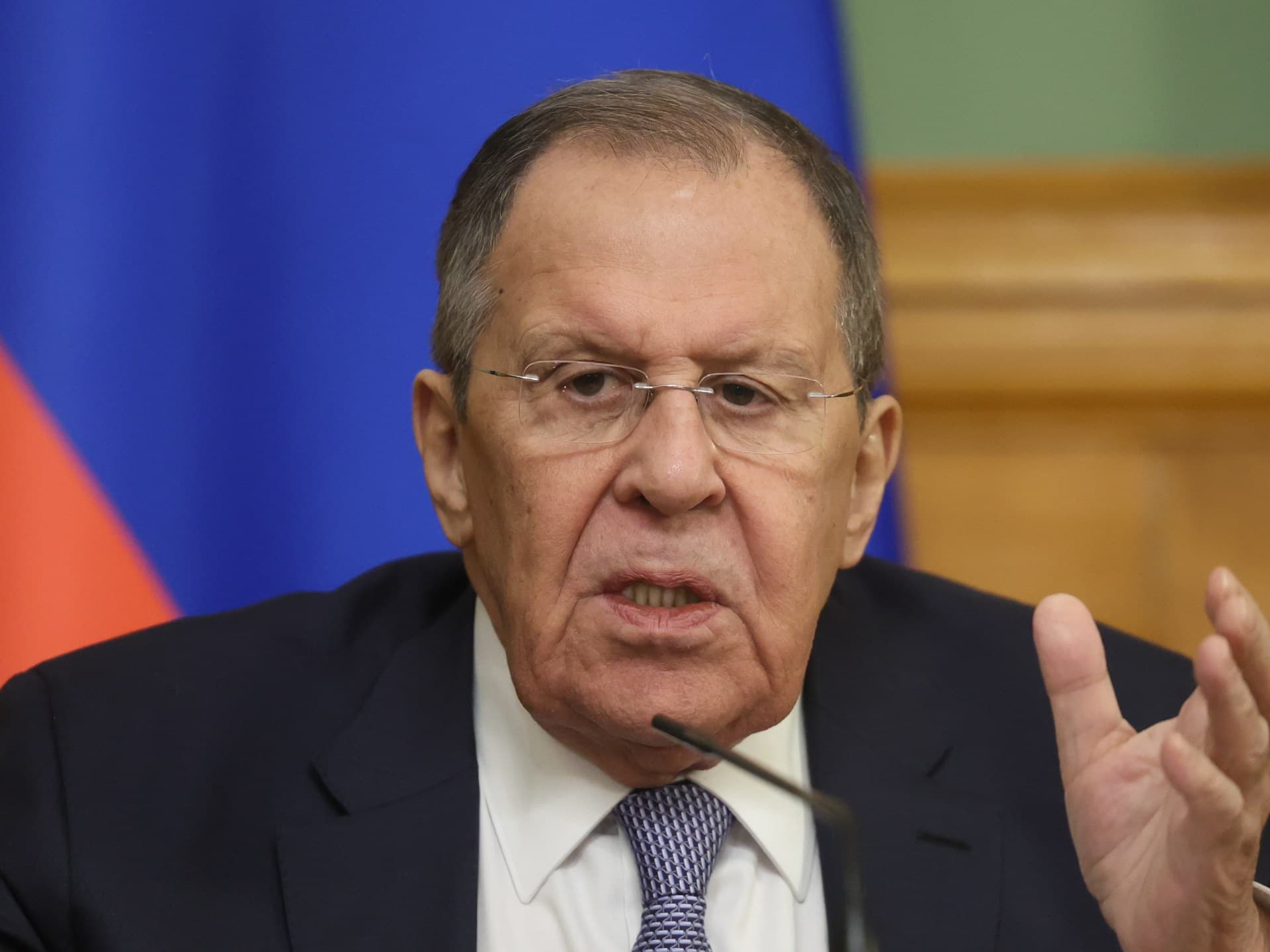 Росія попередила іноземців залишити Київ і заявила про нові удари