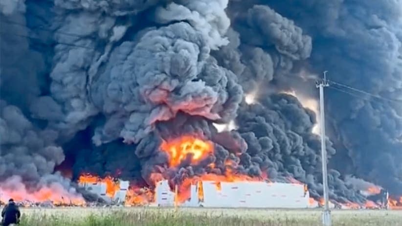 Близько 400 дронів летіли на Москву: удари по логістичних вузлах стають регулярними