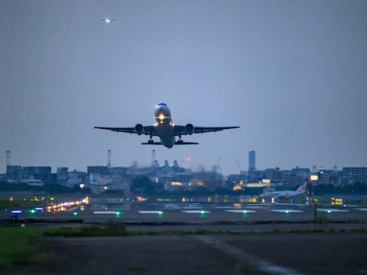 Москва під атакою: майже 60 безпілотників збито, аеропорти тимчасово зупиняли рейси