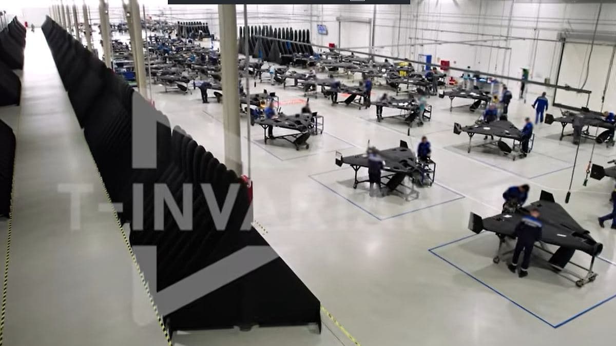 Алабуга вербує підлітків: 16-річні збирають дрони-камікадзе для фронту