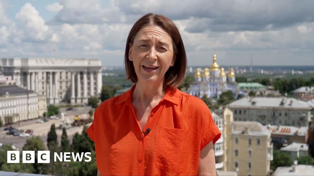«Катастрофа»: житель Криму розповів BBC про наслідки українських ударів