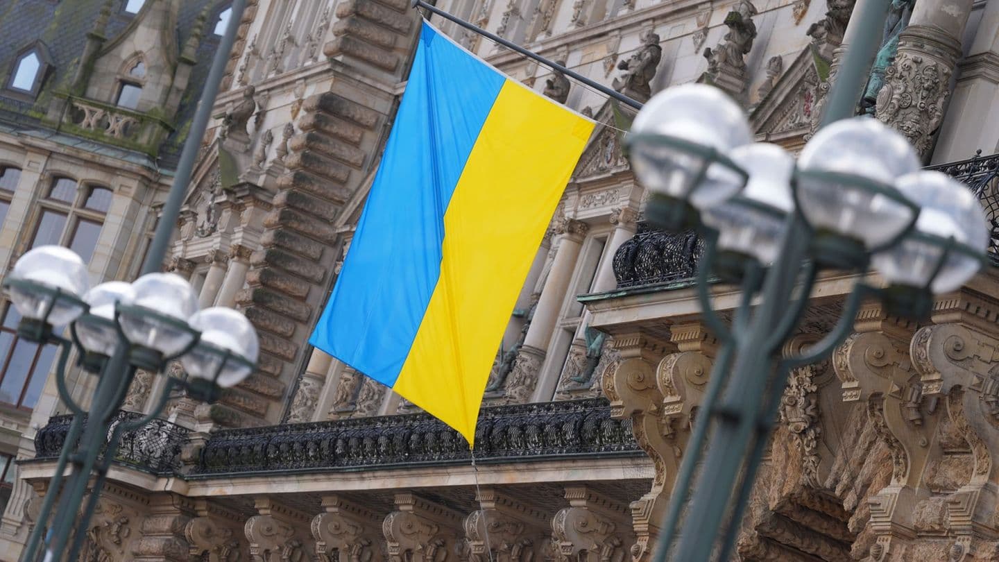 Гамбург солідарний з Україною: дебати про побратимство з Петербургом