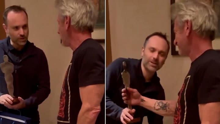 Шон Пенн отримав саморобний «Оскар» з уламків потяга, знищеного Росією