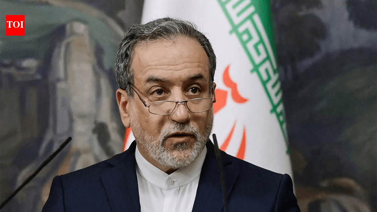 Іран звинуватив США у лицемірстві щодо російської нафти та Індії