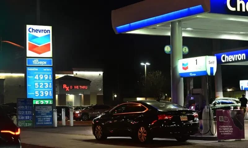 Нафта вище $85, газ +40%: енергетична криза обвалила ринки