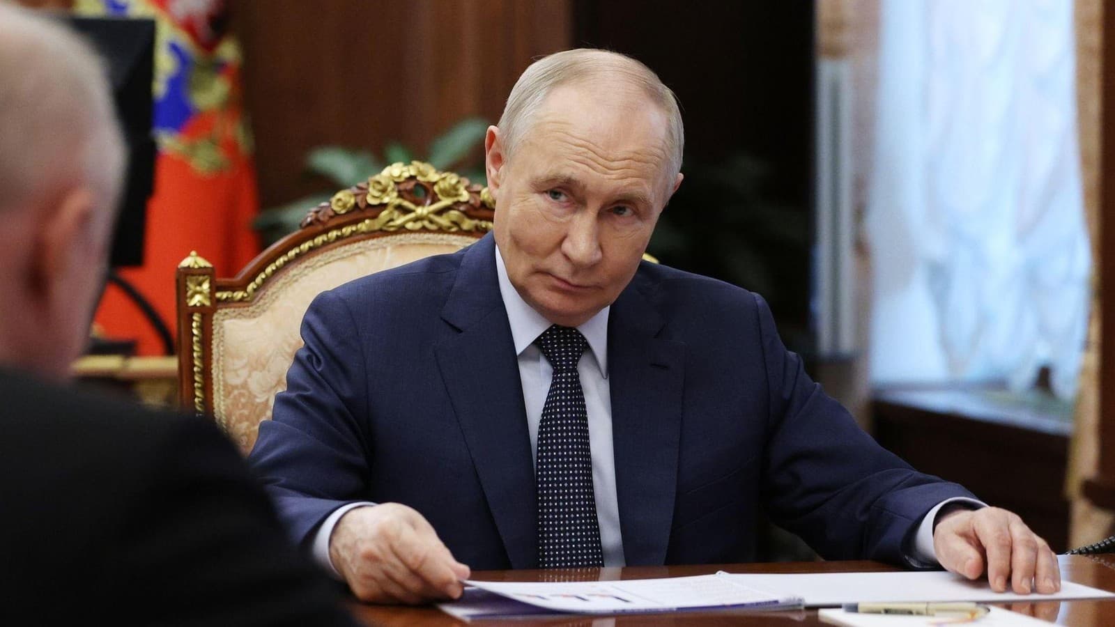 Чехія попереджає про мобілізацію після виборів, Росія зупинила вивіз дизеля, Київ знову під ударом