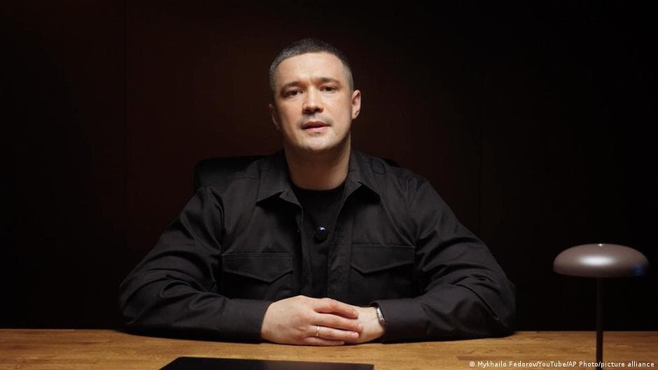 Федоров говорить про кризу, НАБУ — про злочинну організацію в Офісі президента