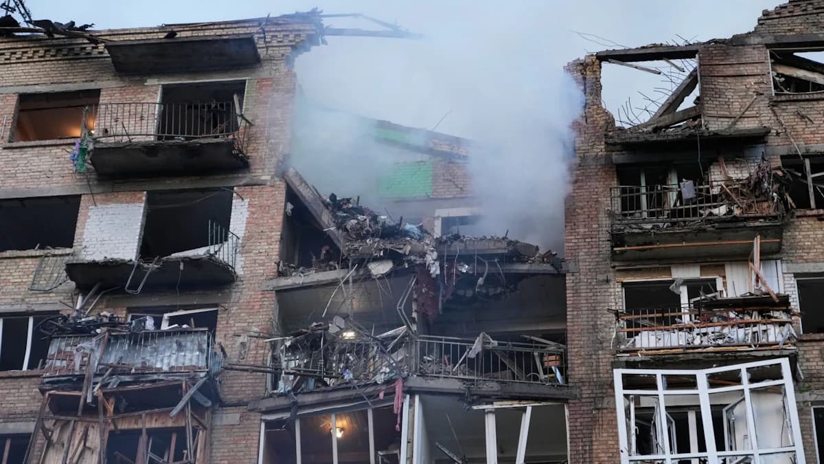 Росія погрозила новими ударами по Києву — ЄС відмовився евакуювати дипломатів