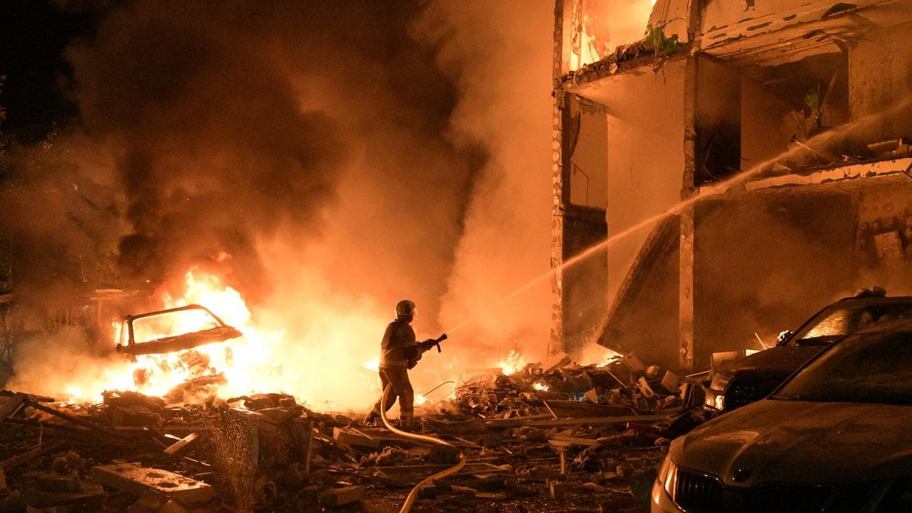 Росія атакувала Україну дронами й ракетами напередодні саміту НАТО в Анкарі: семеро загиблих