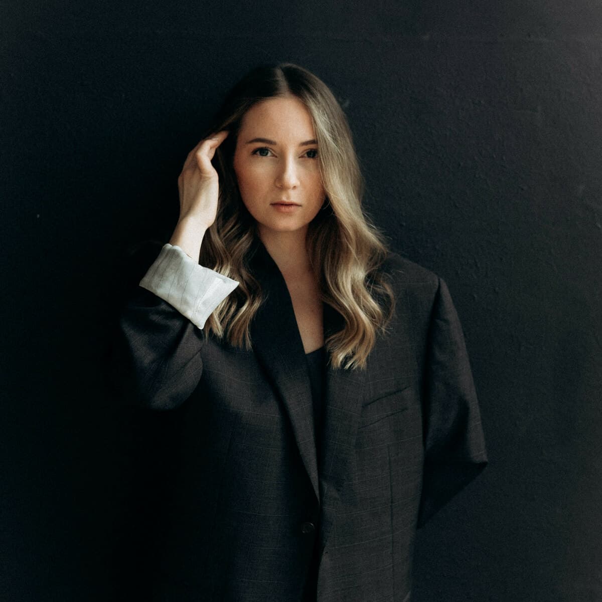 1457 днів війни в Україні: читати — щоб перемогти страх