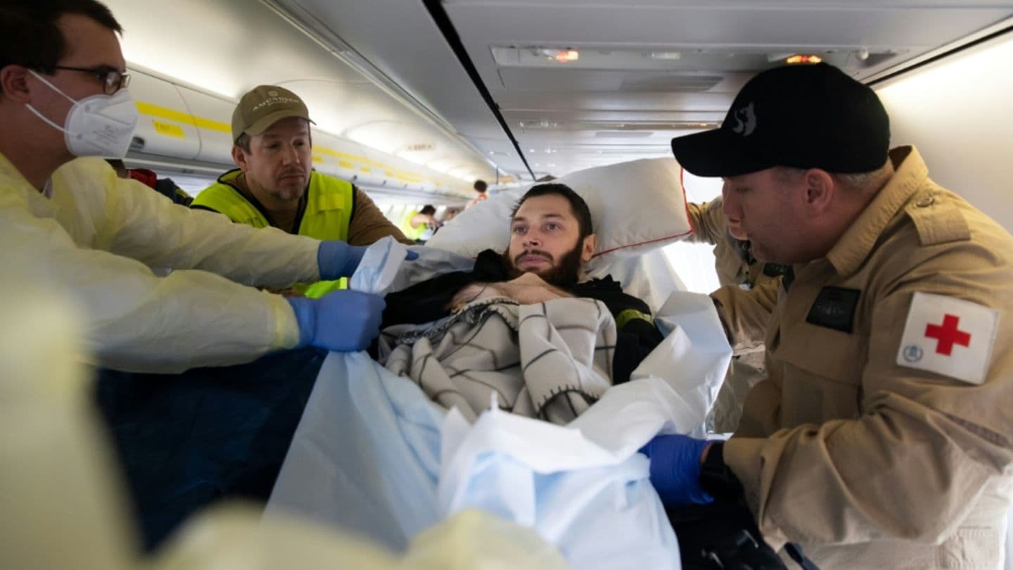 Близько 1700 тяжкопоранених та хворих українців отримали медичну допомогу в Німеччині